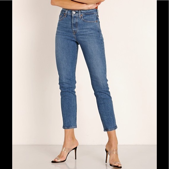 Levi’s Wedgie Icon Jeans - Picture 5 of 12